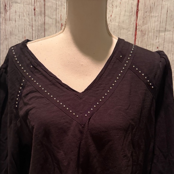 Chico's Black V-Neck Blouse - Picture 2 of 2